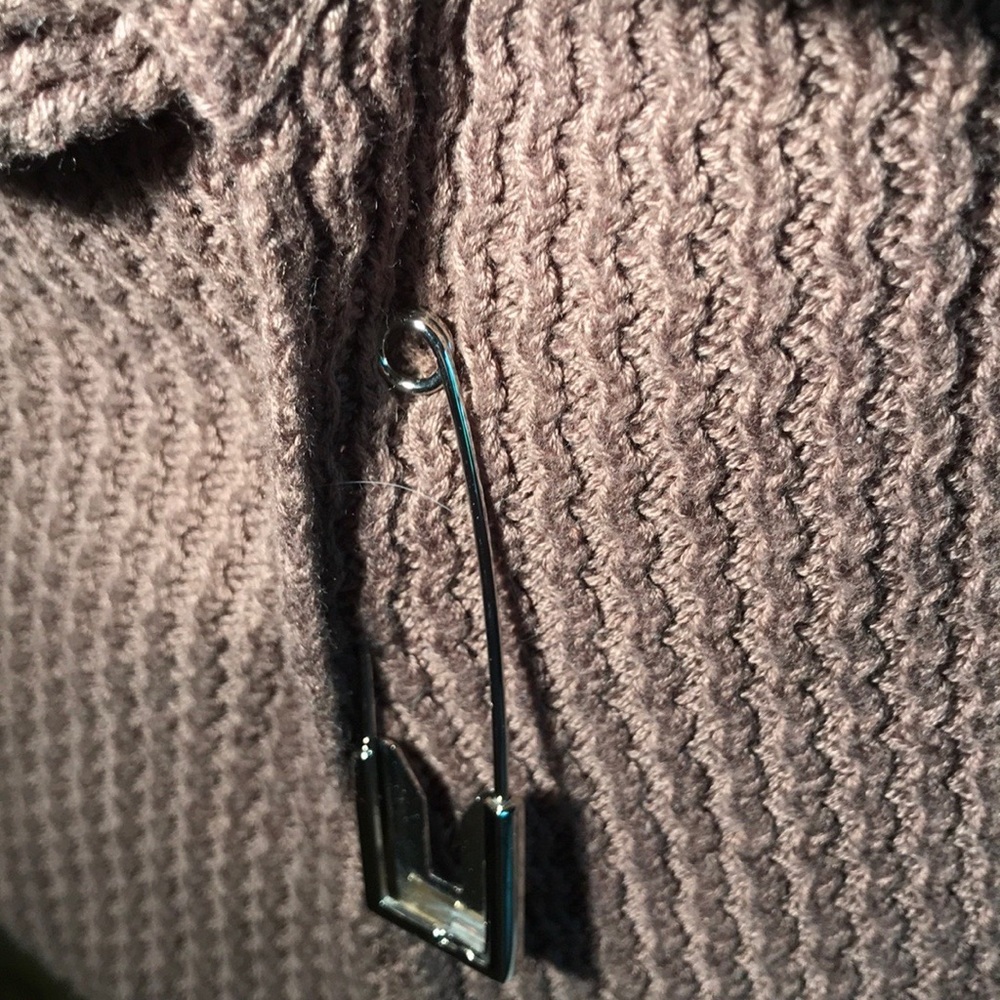 🤎NWOT🤎Variations Sweater🤎 - Picture 5 of 6